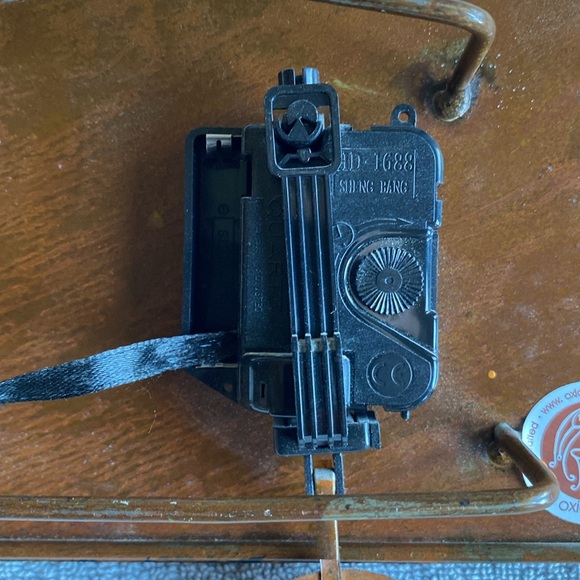 Funky Rustic Metal Cat Lover’s WALL CLOCK Black/White/Bare Metal - Picture 6 of 11